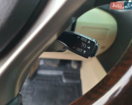 Білий Лексус РХ, об'ємом двигуна 3.46 л та пробігом 196 тис. км за 21800 $, фото 26 на Automoto.ua