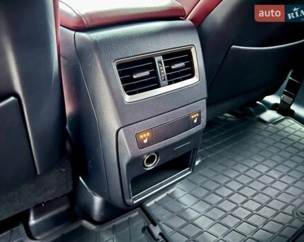 Белый Лексус РХ, объемом двигателя 2 л и пробегом 69 тыс. км за 31900 $, фото 35 на Automoto.ua