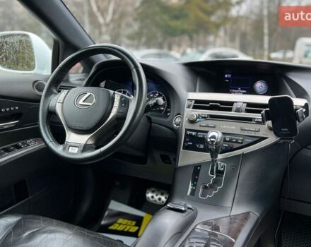Білий Лексус РХ, об'ємом двигуна 3.46 л та пробігом 142 тис. км за 23200 $, фото 22 на Automoto.ua