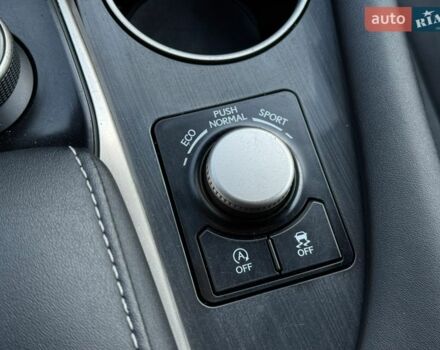 Білий Лексус РХ, об'ємом двигуна 2 л та пробігом 209 тис. км за 26950 $, фото 73 на Automoto.ua