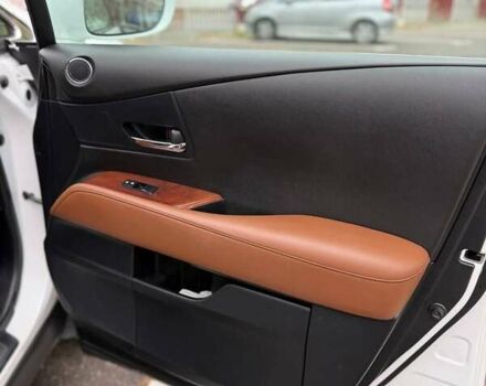 Білий Лексус РХ, об'ємом двигуна 3.46 л та пробігом 80 тис. км за 27500 $, фото 6 на Automoto.ua