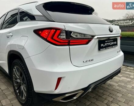 Белый Лексус РХ, объемом двигателя 2 л и пробегом 69 тыс. км за 31900 $, фото 36 на Automoto.ua