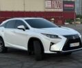Белый Лексус РХ, объемом двигателя 2 л и пробегом 120 тыс. км за 30200 $, фото 2 на Automoto.ua