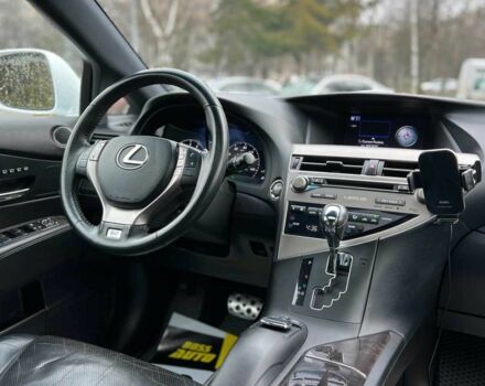 Белый Лексус РХ, объемом двигателя 3.5 л и пробегом 142 тыс. км за 23200 $, фото 22 на Automoto.ua