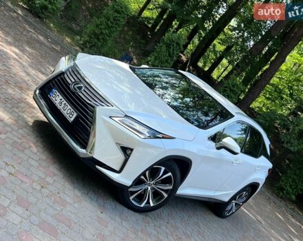 Білий Лексус РХ, об'ємом двигуна 2 л та пробігом 210 тис. км за 25899 $, фото 1 на Automoto.ua