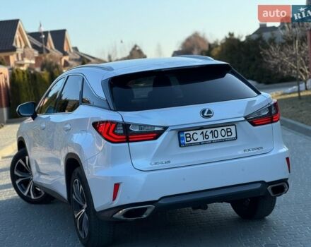 Білий Лексус РХ, об'ємом двигуна 2 л та пробігом 209 тис. км за 26950 $, фото 25 на Automoto.ua