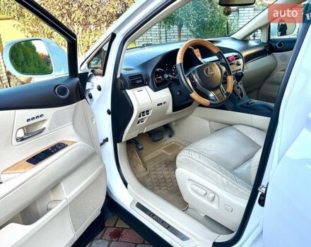 Білий Лексус РХ, об'ємом двигуна 3.46 л та пробігом 132 тис. км за 21999 $, фото 4 на Automoto.ua