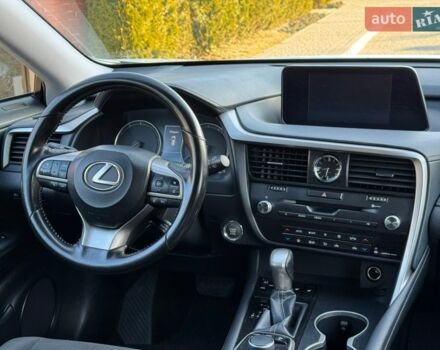 Білий Лексус РХ, об'ємом двигуна 2 л та пробігом 209 тис. км за 26950 $, фото 53 на Automoto.ua
