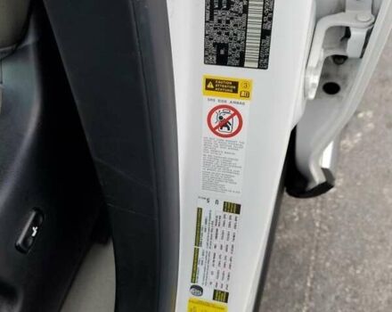 Белый Лексус РХ, объемом двигателя 3.46 л и пробегом 146 тыс. км за 5700 $, фото 12 на Automoto.ua