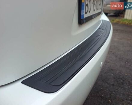 Білий Лексус РХ, об'ємом двигуна 3.46 л та пробігом 196 тис. км за 21800 $, фото 13 на Automoto.ua