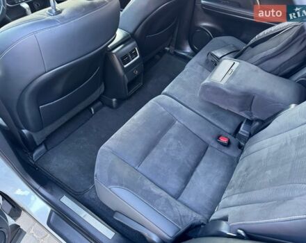 Білий Лексус РХ, об'ємом двигуна 2 л та пробігом 209 тис. км за 26950 $, фото 43 на Automoto.ua