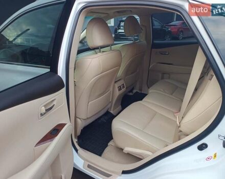 Білий Лексус РХ, об'ємом двигуна 3.46 л та пробігом 196 тис. км за 21800 $, фото 30 на Automoto.ua