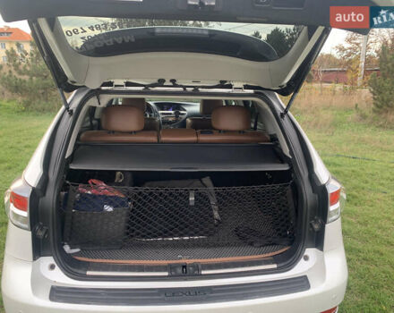 Білий Лексус РХ, об'ємом двигуна 3.46 л та пробігом 180 тис. км за 24500 $, фото 8 на Automoto.ua