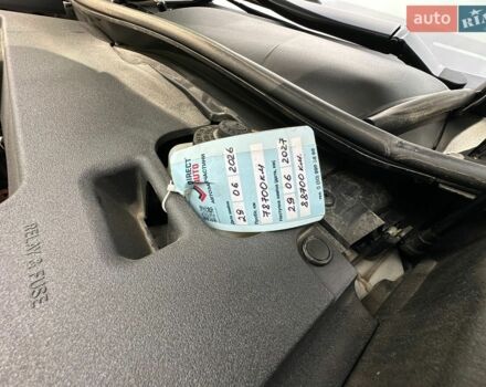 Білий Лексус РХ, об'ємом двигуна 3.46 л та пробігом 82 тис. км за 27500 $, фото 39 на Automoto.ua