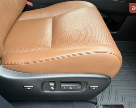 Белый Лексус РХ, объемом двигателя 3.46 л и пробегом 158 тыс. км за 20000 $, фото 36 на Automoto.ua