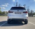 Белый Лексус РХ, объемом двигателя 2 л и пробегом 97 тыс. км за 30000 $, фото 11 на Automoto.ua