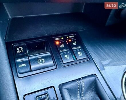 Белый Лексус РХ, объемом двигателя 2 л и пробегом 71 тыс. км за 31900 $, фото 62 на Automoto.ua