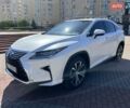 Белый Лексус РХ, объемом двигателя 2 л и пробегом 122 тыс. км за 31000 $, фото 1 на Automoto.ua