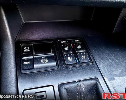 Белый Лексус РХ, объемом двигателя 2 л и пробегом 70 тыс. км за 33900 $, фото 5 на Automoto.ua