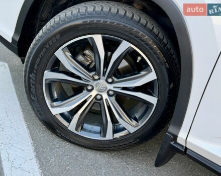 Белый Лексус РХ, объемом двигателя 2 л и пробегом 71 тыс. км за 31900 $, фото 28 на Automoto.ua