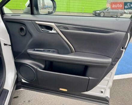 Білий Лексус РХ, об'ємом двигуна 2 л та пробігом 70 тис. км за 32900 $, фото 50 на Automoto.ua