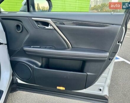 Лексус РХ 2016 в Киеве на Automoto.ua Белый Лексус РХ, объемом двигателя 2 л и пробегом 70 тыс. км за 32900 $, фото 45 на Automoto.ua