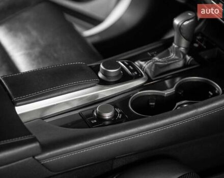 Белый Лексус РХ, объемом двигателя 3.46 л и пробегом 183 тыс. км за 27508 $, фото 29 на Automoto.ua