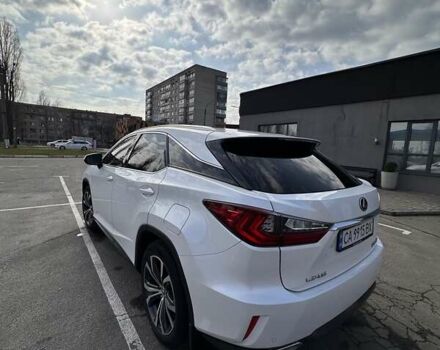Белый Лексус РХ, объемом двигателя 2 л и пробегом 113 тыс. км за 28888 $, фото 4 на Automoto.ua