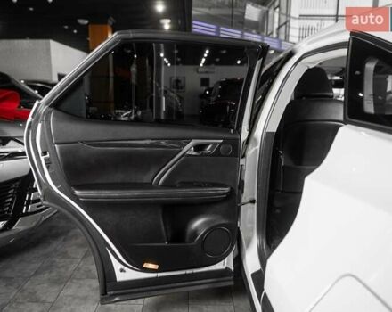 Белый Лексус РХ, объемом двигателя 3.46 л и пробегом 183 тыс. км за 27508 $, фото 18 на Automoto.ua