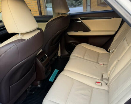 Білий Лексус РХ, об'ємом двигуна 2 л та пробігом 113 тис. км за 29000 $, фото 8 на Automoto.ua