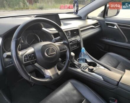 Белый Лексус РХ, объемом двигателя 2 л и пробегом 135 тыс. км за 30800 $, фото 7 на Automoto.ua