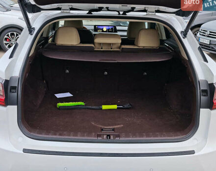 Белый Лексус РХ, объемом двигателя 3.5 л и пробегом 99 тыс. км за 30990 $, фото 11 на Automoto.ua