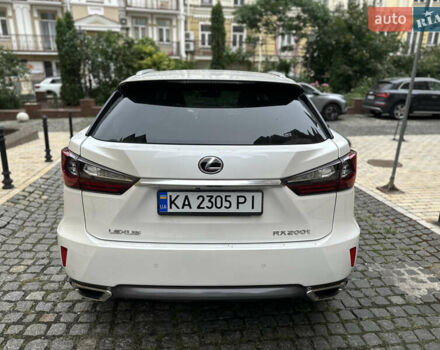 Белый Лексус РХ, объемом двигателя 2 л и пробегом 277 тыс. км за 27999 $, фото 34 на Automoto.ua