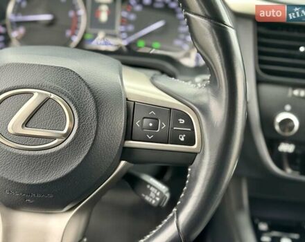 Білий Лексус РХ, об'ємом двигуна 2 л та пробігом 70 тис. км за 32900 $, фото 56 на Automoto.ua