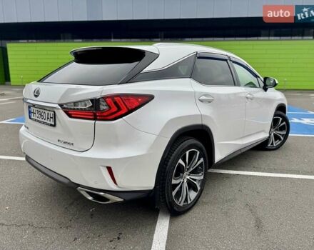 Білий Лексус РХ, об'ємом двигуна 2 л та пробігом 70 тис. км за 32900 $, фото 14 на Automoto.ua