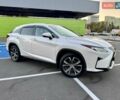 Білий Лексус РХ, об'ємом двигуна 2 л та пробігом 70 тис. км за 32900 $, фото 11 на Automoto.ua
