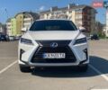 Білий Лексус РХ, об'ємом двигуна 2 л та пробігом 99 тис. км за 30000 $, фото 1 на Automoto.ua