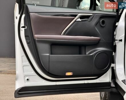 Білий Лексус РХ, об'ємом двигуна 2 л та пробігом 279 тис. км за 26900 $, фото 19 на Automoto.ua