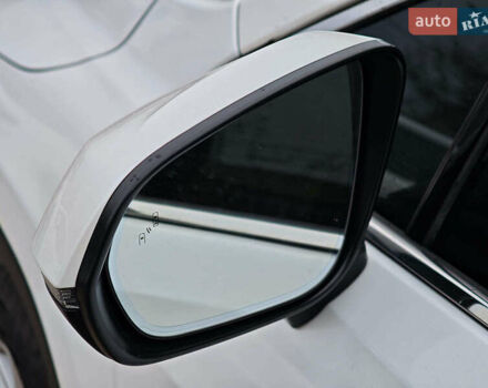 Белый Лексус РХ, объемом двигателя 3.5 л и пробегом 99 тыс. км за 30990 $, фото 18 на Automoto.ua