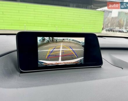 Білий Лексус РХ, об'ємом двигуна 2 л та пробігом 70 тис. км за 32900 $, фото 63 на Automoto.ua