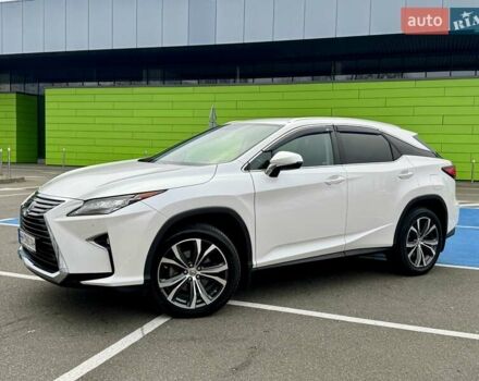 Белый Лексус РХ, объемом двигателя 2 л и пробегом 70 тыс. км за 32900 $, фото 2 на Automoto.ua