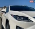 Білий Лексус РХ, об'ємом двигуна 2 л та пробігом 99 тис. км за 30000 $, фото 4 на Automoto.ua