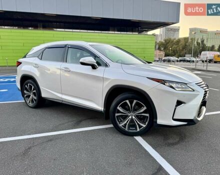 Лексус РХ 2016 в Киеве на Automoto.ua Белый Лексус РХ, объемом двигателя 2 л и пробегом 70 тыс. км за 32900 $, фото 10 на Automoto.ua