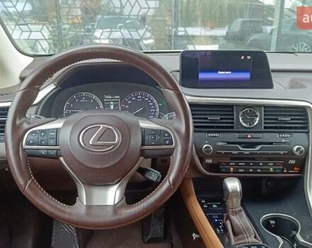 Білий Лексус РХ, об'ємом двигуна 2 л та пробігом 184 тис. км за 28879 $, фото 8 на Automoto.ua