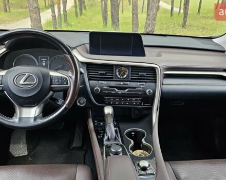 Білий Лексус РХ, об'ємом двигуна 2 л та пробігом 105 тис. км за 35400 $, фото 4 на Automoto.ua