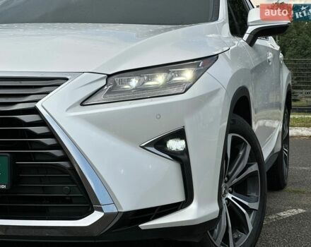 Білий Лексус РХ, об'ємом двигуна 2 л та пробігом 99 тис. км за 30000 $, фото 4 на Automoto.ua