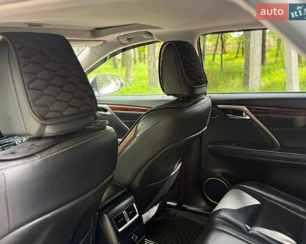 Білий Лексус РХ, об'ємом двигуна 3.46 л та пробігом 193 тис. км за 27990 $, фото 22 на Automoto.ua