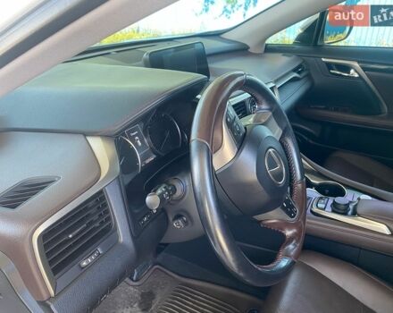 Білий Лексус РХ, об'ємом двигуна 2 л та пробігом 153 тис. км за 27500 $, фото 10 на Automoto.ua