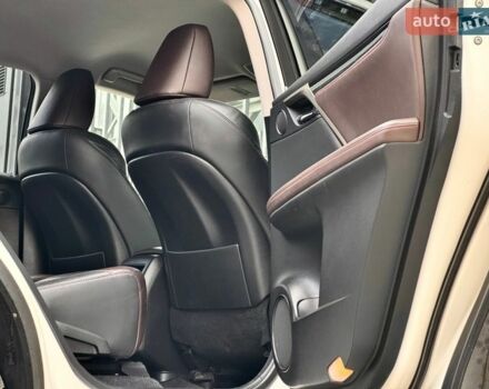 Білий Лексус РХ, об'ємом двигуна 2 л та пробігом 279 тис. км за 26900 $, фото 28 на Automoto.ua