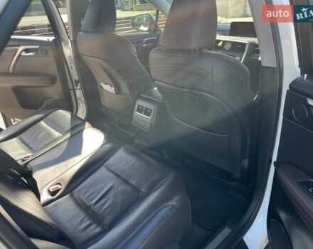 Белый Лексус РХ, объемом двигателя 2 л и пробегом 122 тыс. км за 31000 $, фото 15 на Automoto.ua